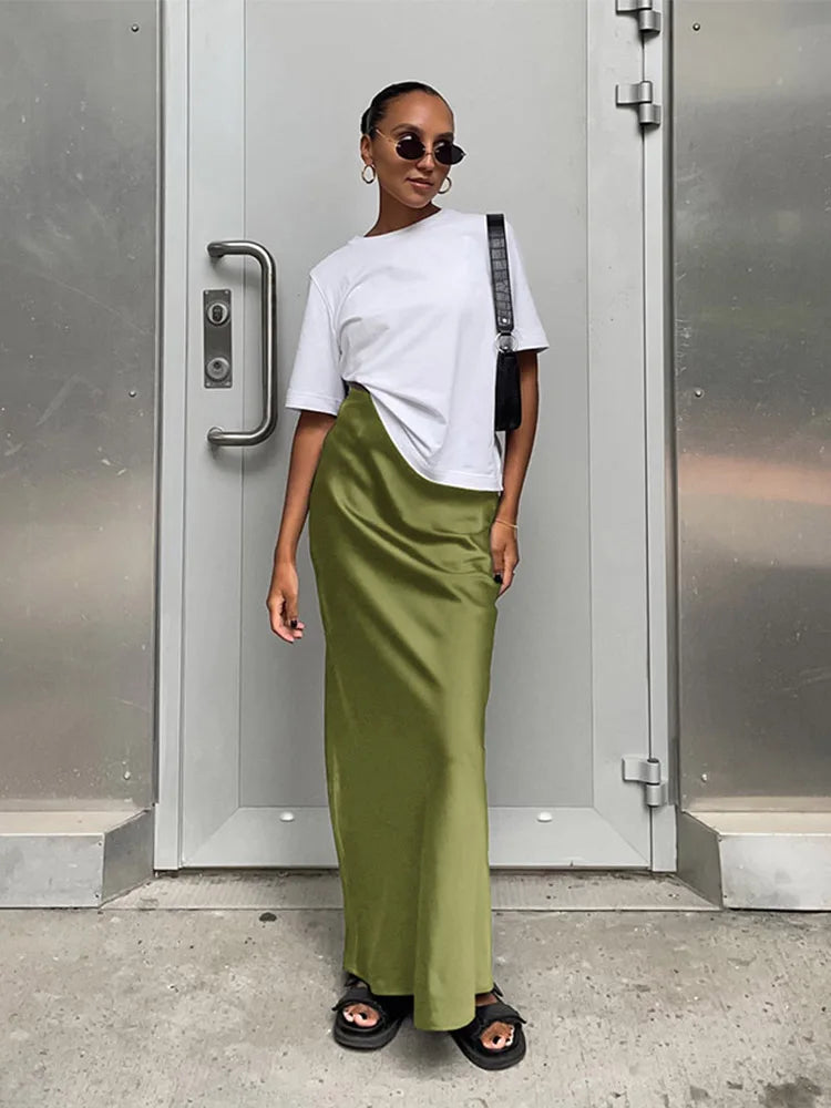 Elegant Satin Trumpet Skirt