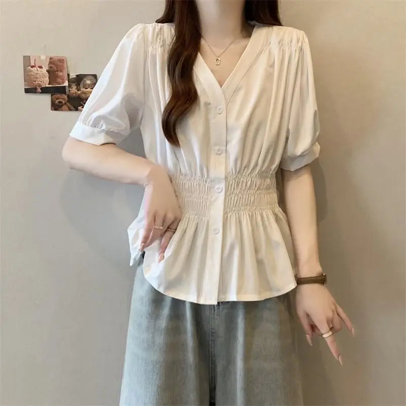 Elastic waist cinching and slimming summer shirt