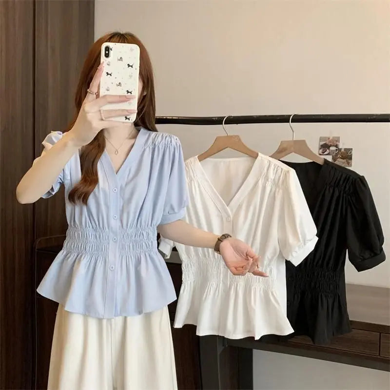 Elastic waist cinching and slimming summer shirt