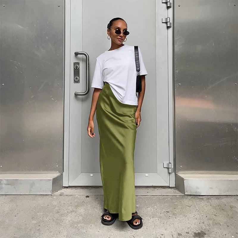 Elegant Satin Trumpet Skirt