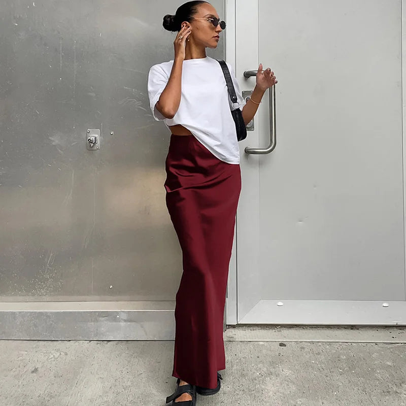 Elegant Satin Trumpet Skirt