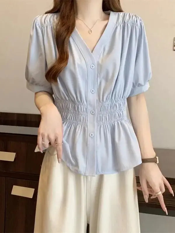 Elastic waist cinching and slimming summer shirt