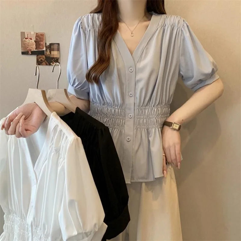 Elastic waist cinching and slimming summer shirt