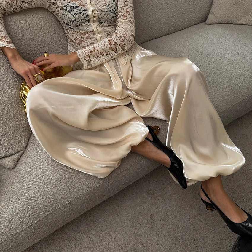 Linad Elegant Loose Bloomers